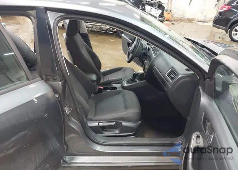 2014 Volkswagen Jetta 2.0L Tdi Value Edition z USA, uszkodzony, nr VIN 3VWLL7AJXEM332047